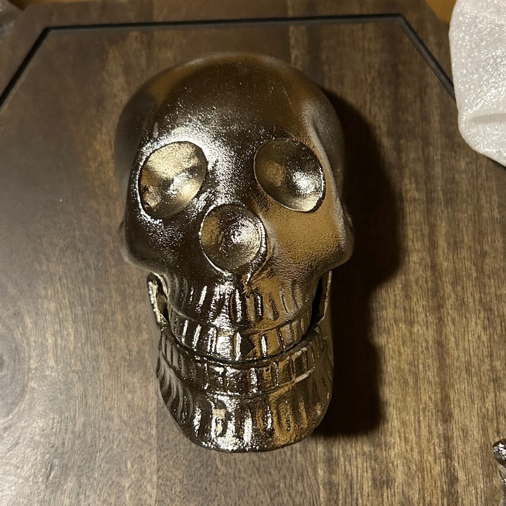 Pottery Barn Skeleton π Cheese π§ Board BNIB - Picture 5 of 7